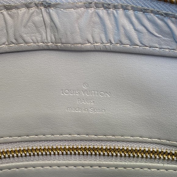 Louis Vuitton Butter Yellow Monogram Houston Vernis Tote - Picture 4 of 13